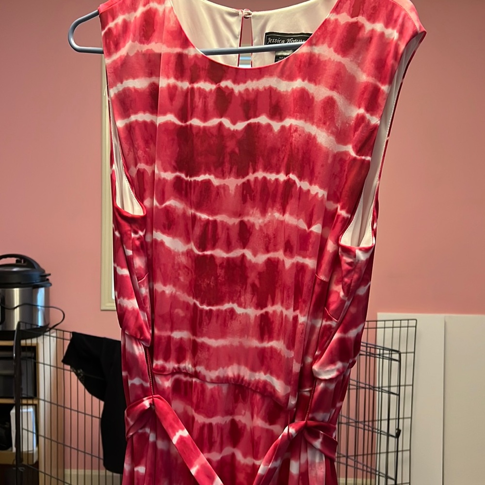 TIE DYE BELTED MIDI DRESS IN FUCHSIA